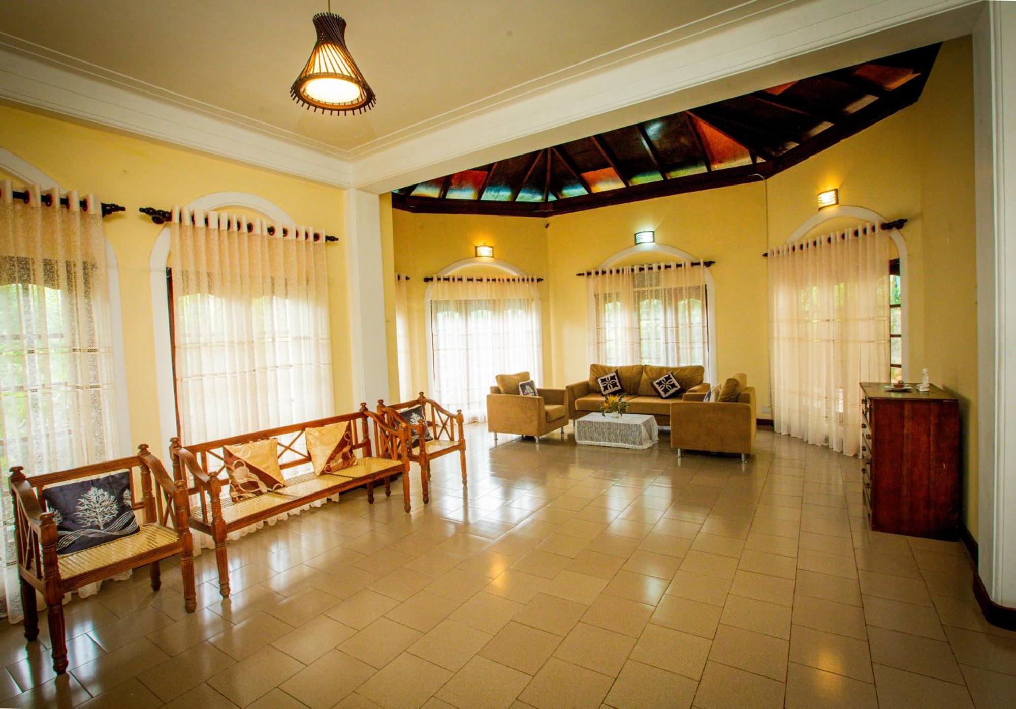 Sunbloom Inn Kandy Buitenkant foto