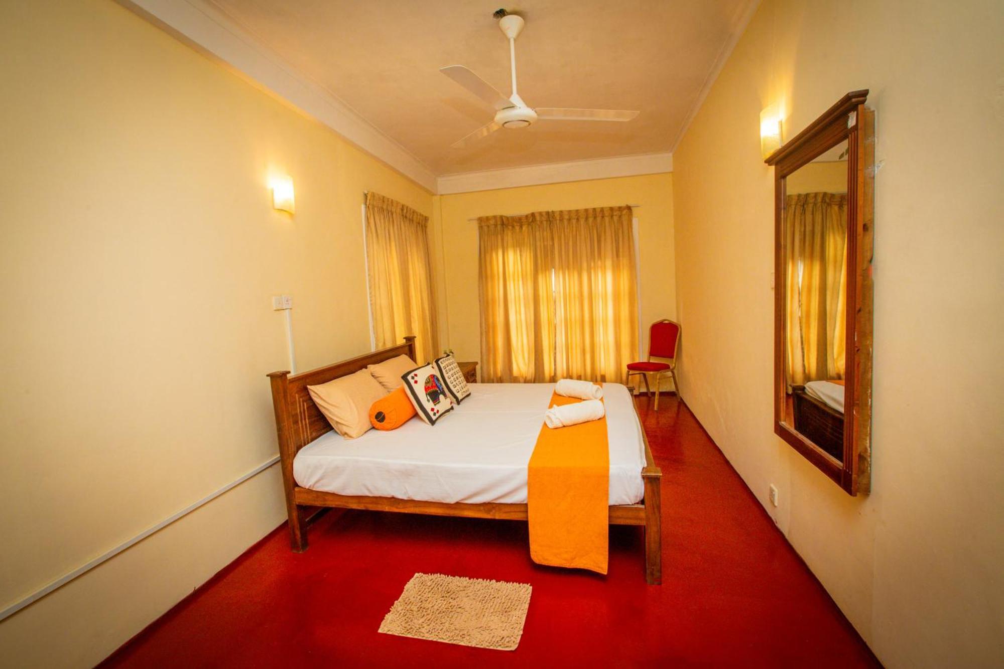 Sunbloom Inn Kandy Buitenkant foto