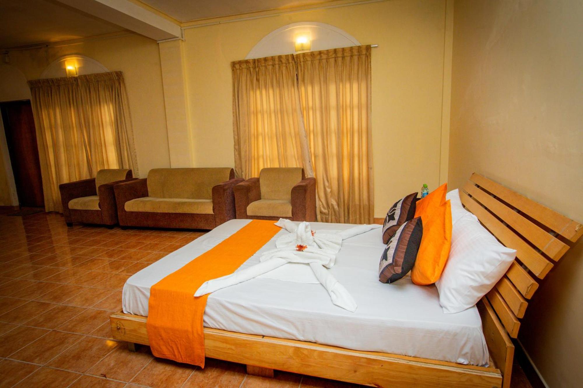 Sunbloom Inn Kandy Buitenkant foto