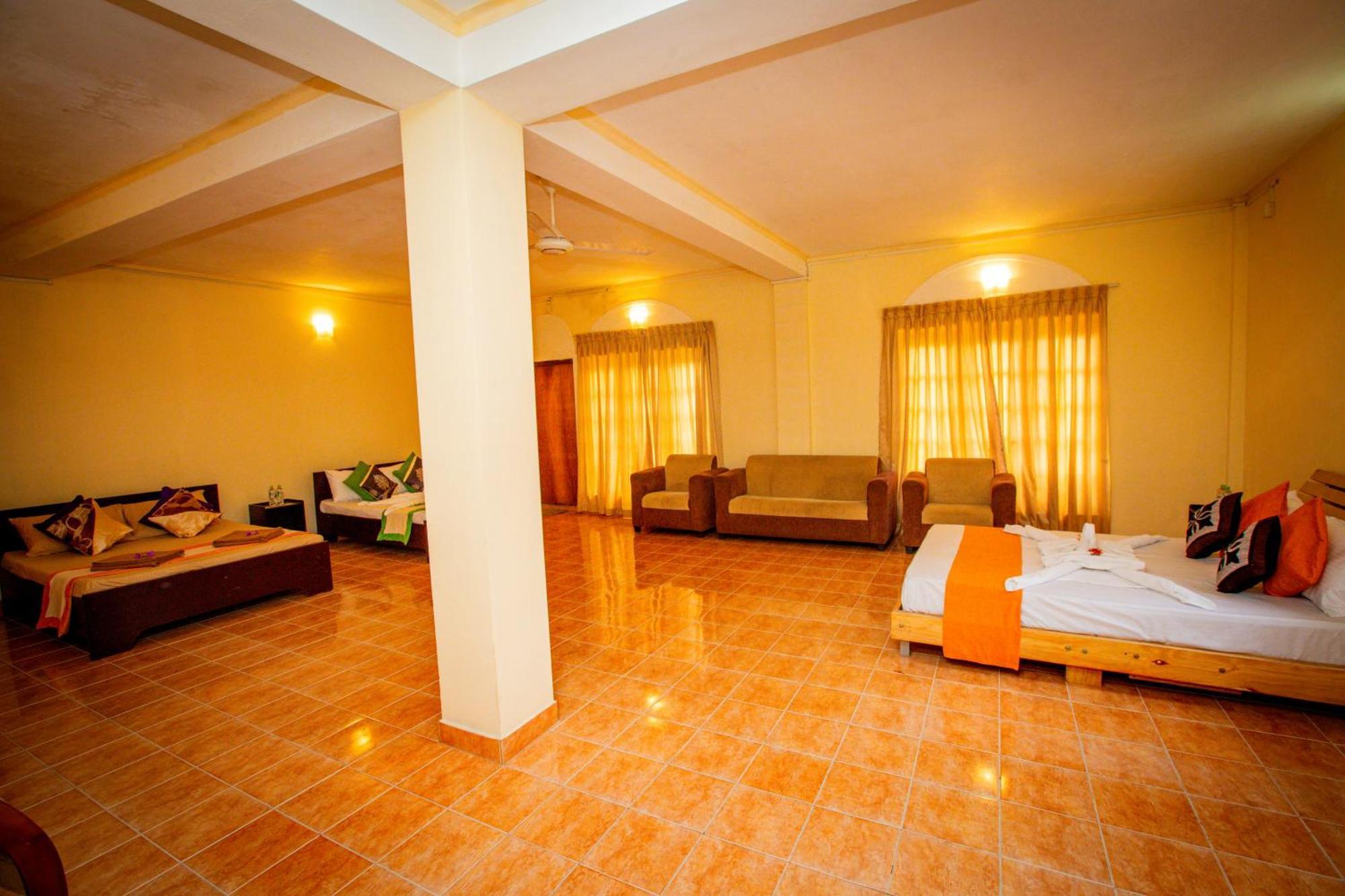 Sunbloom Inn Kandy Buitenkant foto